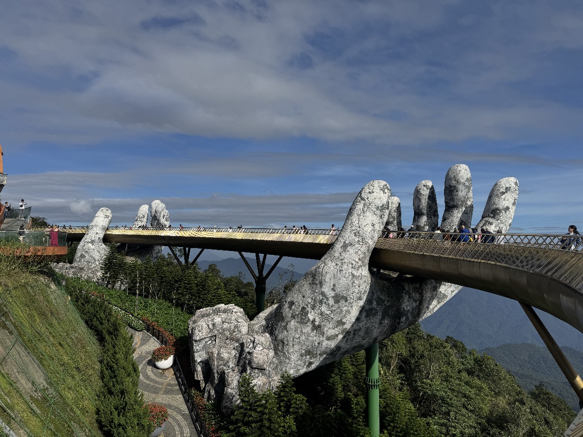 Sun World Ba Na Hills (Vietnam): What to Expect + Honest Tips